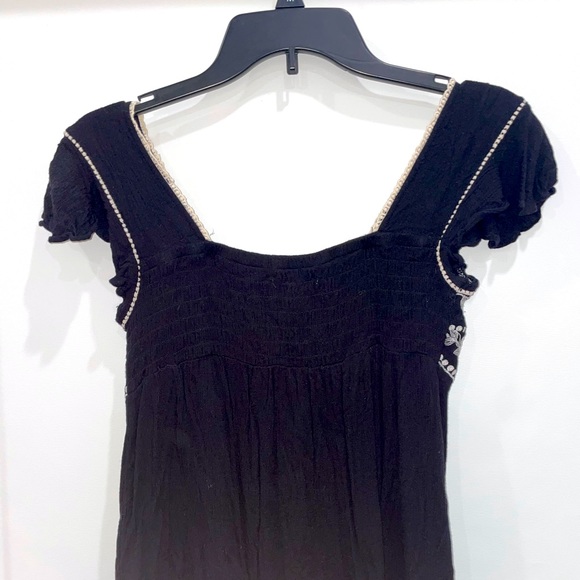 Altar’d State embroidered blouse - Picture 8 of 10